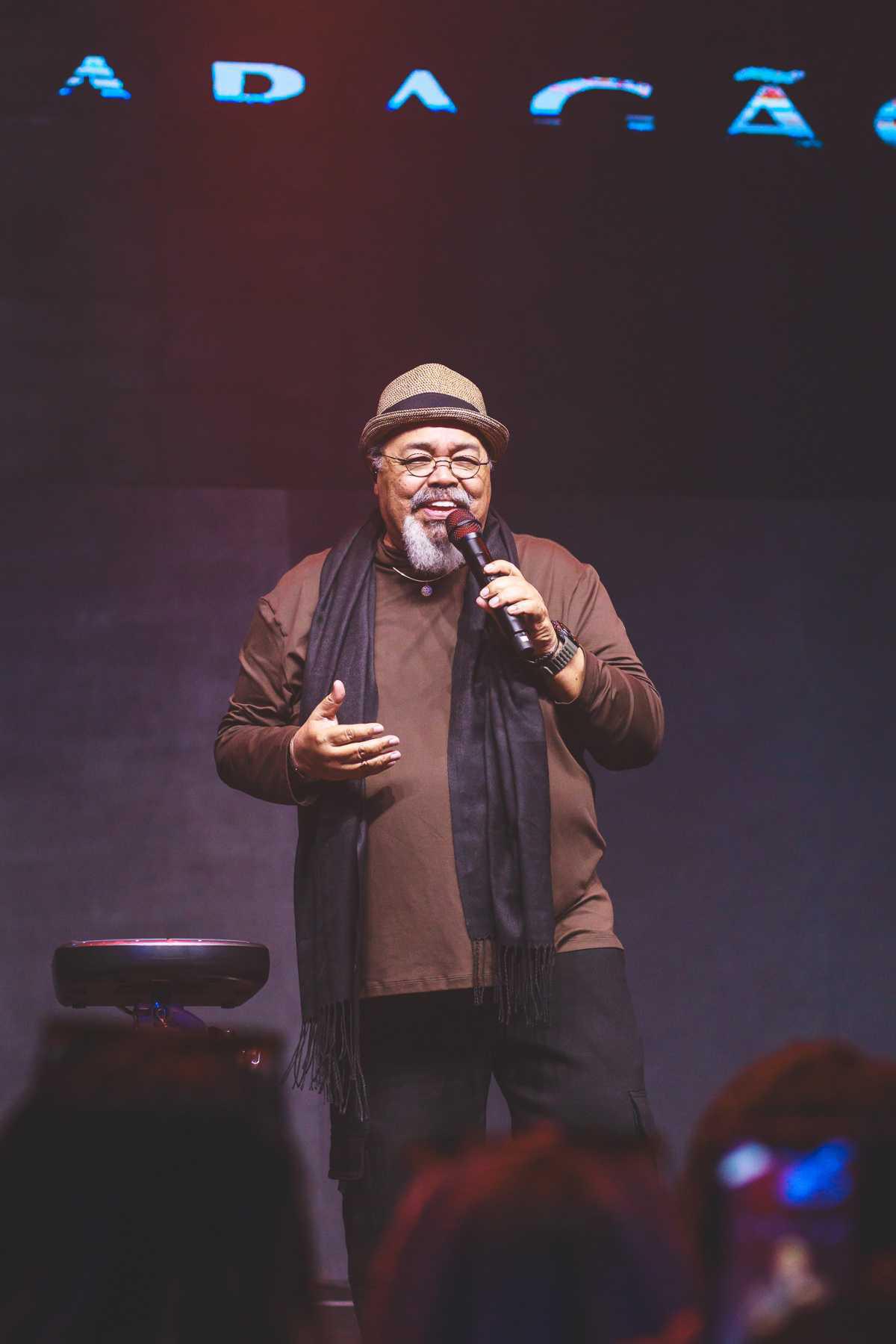 Jorge Aragão abre turnê nacional no Varanda Estaiada neste sábado Jorge Aragão abre turnê nacional no Varanda Estaiada neste sábado