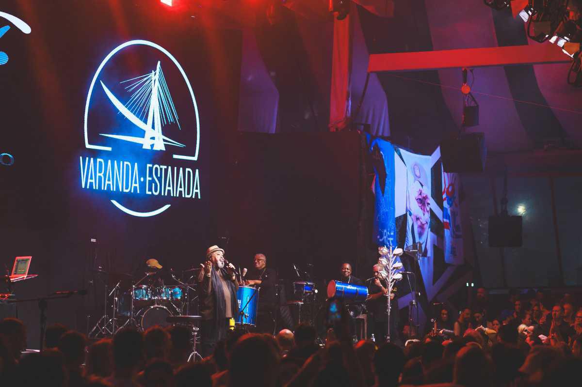 Jorge Aragão abre turnê nacional no Varanda Estaiada neste sábado
