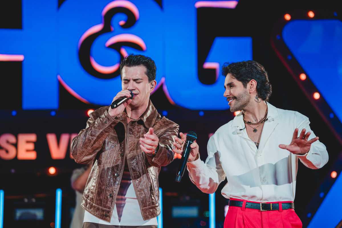 Hugo e Guilherme reúnem clássicos do sertanejo universitário no EP 'No Pelo 360 – Ao Vivo em Cuiabá – Volume 1'