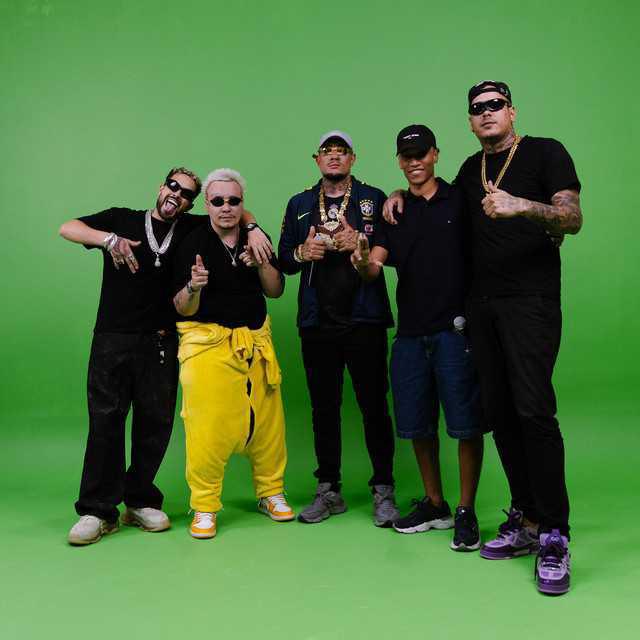 THE BOX MEDLEY FUNK 11 - THE BOX, Yuri Redicopa, MC G15, Mc Pikachu, MC Gudan, Mc Binn, Ecologyk | Música e Letra