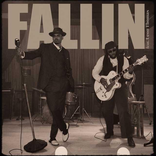 Fallin' (feat. Leon Thomas) - Chris Brown, Leon Thomas | Música, Letra e Tradução