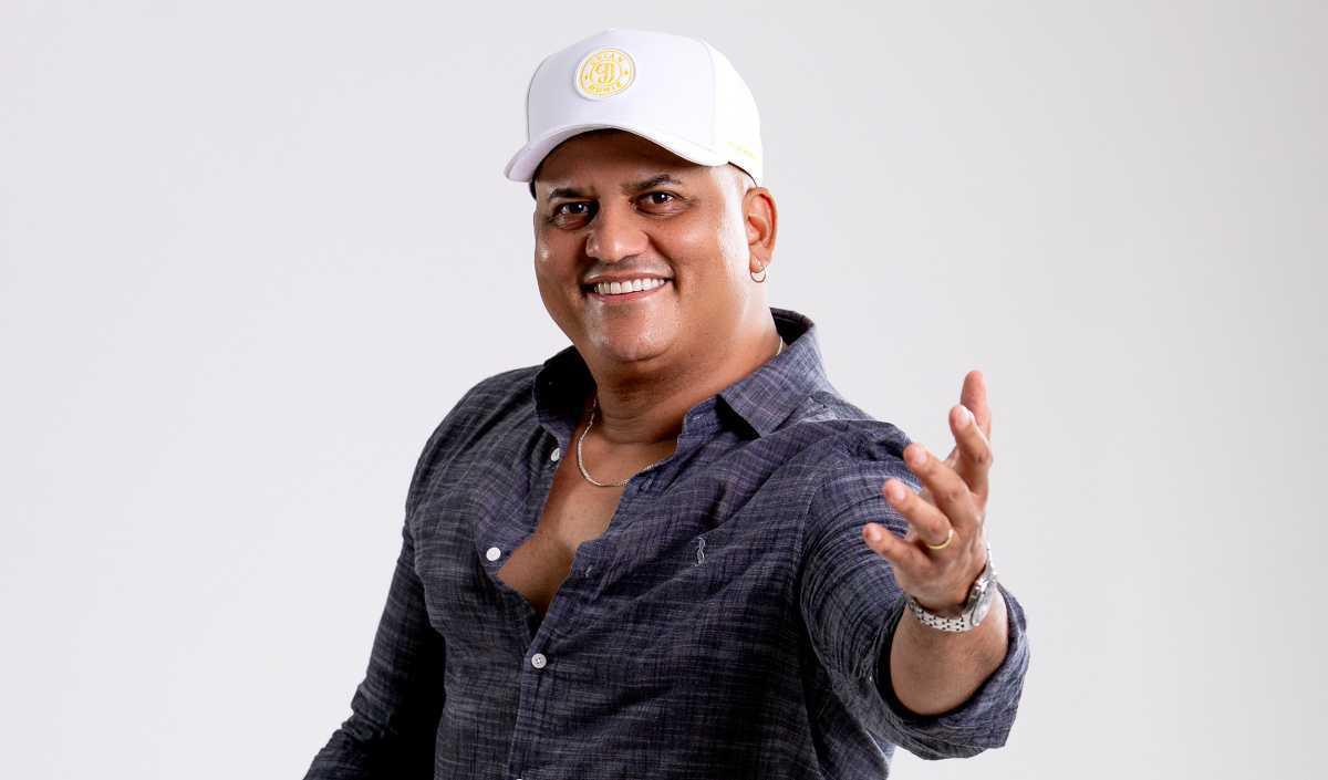 Ceian Muniz leva romantismo e sucessos para o interior da Bahia em nova sequência de shows Ceian Muniz leva romantismo e sucessos para o interior da Bahia em nova sequência de shows