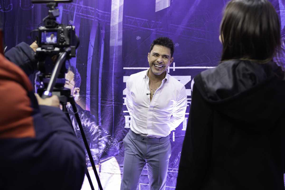 Zezé Di Camargo leva mais de 50 mil pessoas à Festa do Peão de Americana com a turnê Rústico Zezé Di Camargo leva mais de 50 mil pessoas à Festa do Peão de Americana com a turnê Rústico