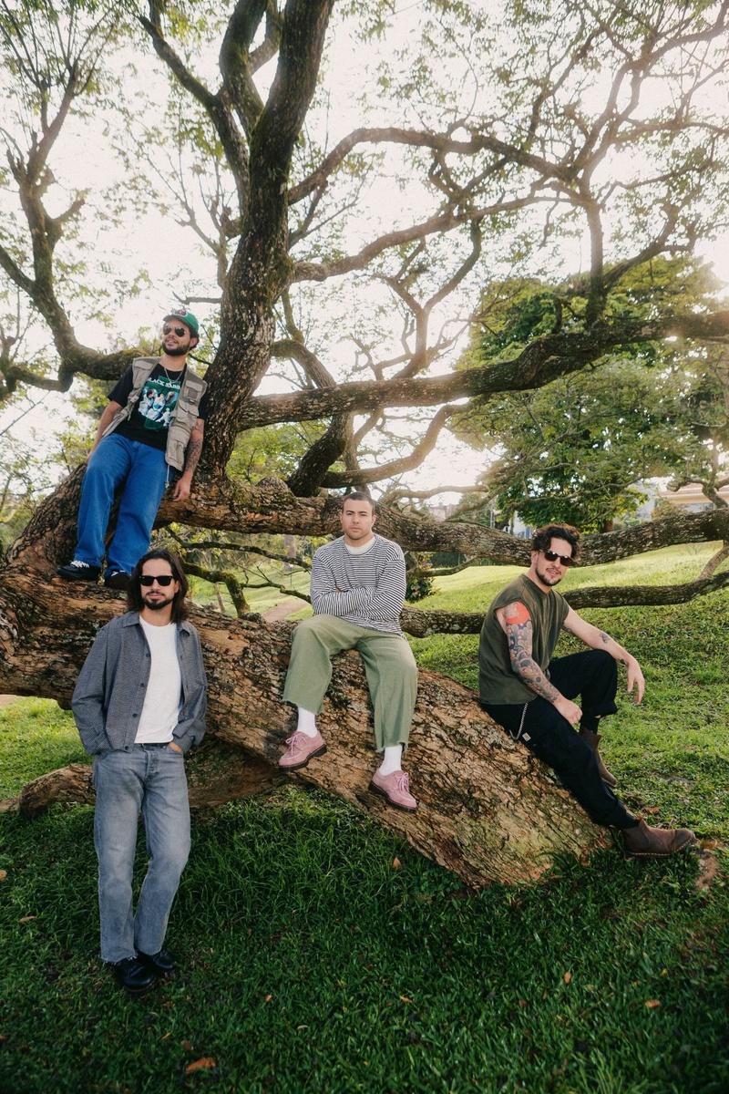 Banda Lagum apresenta projeto acústico inédito gravado no bondinho do Pão de Açúcar, no Rio