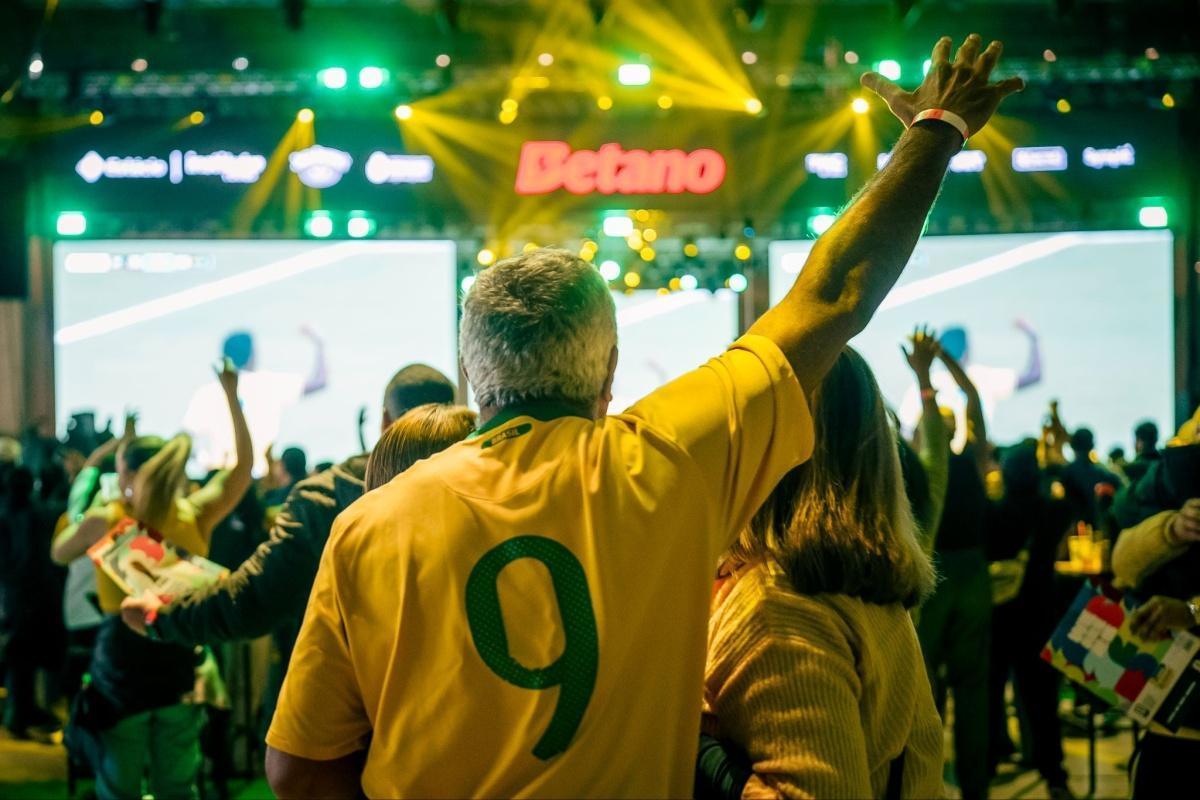 Festival Futebol & Samba reúne mais de 13 mil torcedores na primeira fase e tem próxima edição confirmada, em São Paulo Festival Futebol & Samba reúne mais de 13 mil torcedores na primeira fase e tem próxima edição confirmada, em São Paulo