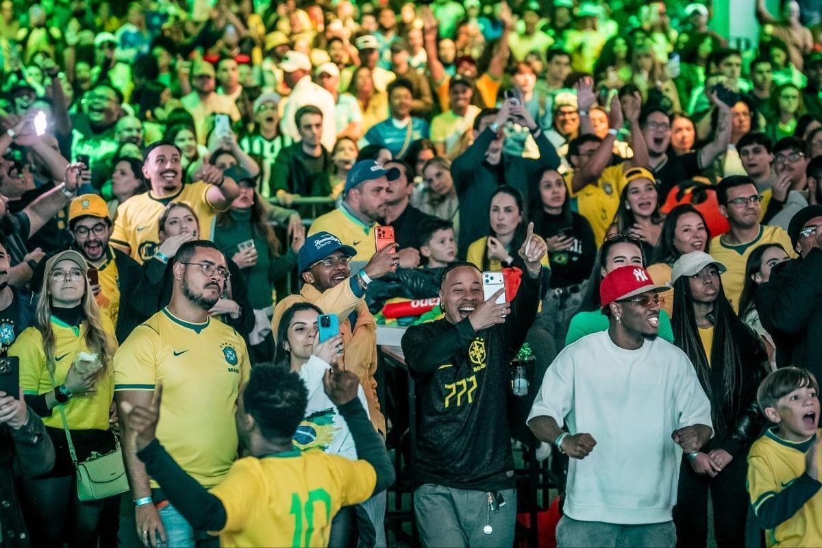 Festival Futebol & Samba reúne mais de 13 mil torcedores na primeira fase e tem próxima edição confirmada, em São Paulo Festival Futebol & Samba reúne mais de 13 mil torcedores na primeira fase e tem próxima edição confirmada, em São Paulo