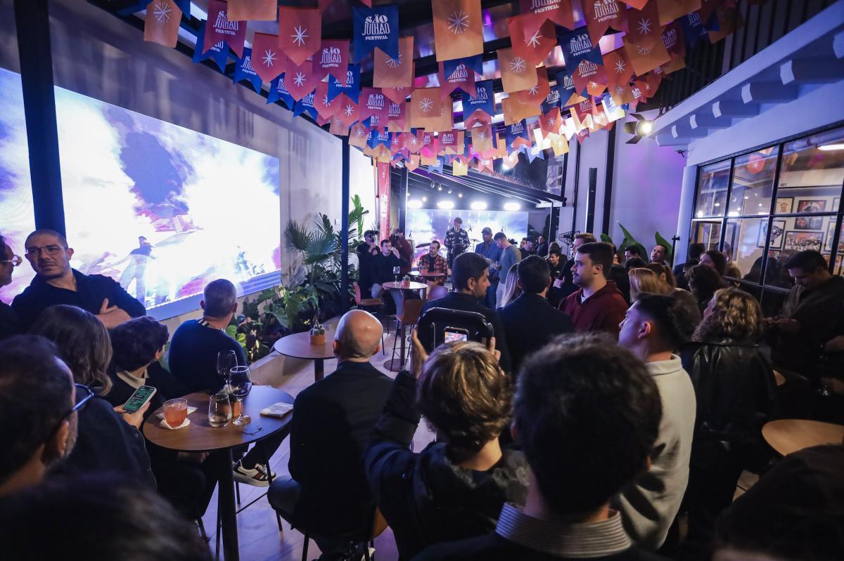 Resenha São Julhão" reúne celebridades e anuncia festival que promete trazer o Nordeste ao Pacaembu, em agosto Resenha São Julhão" reúne celebridades e anuncia festival que promete trazer o Nordeste ao Pacaembu, em agosto