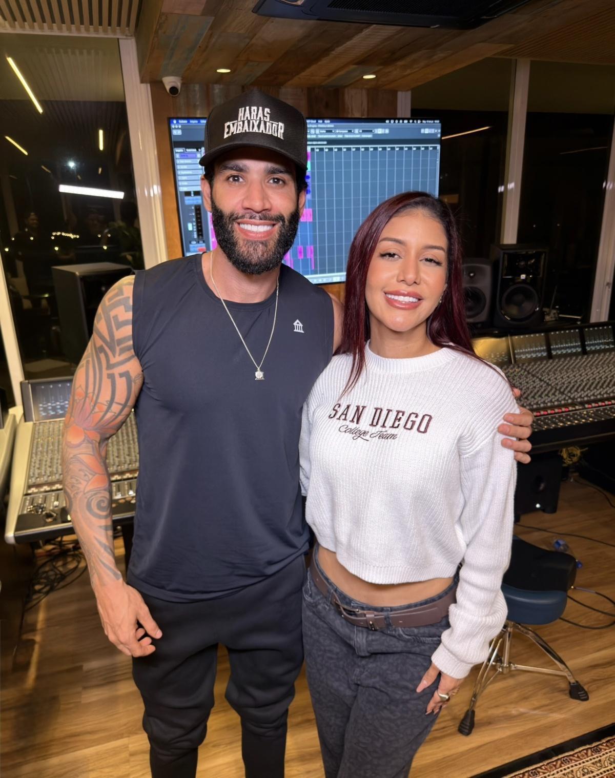  Priscila Senna é convidada por Gusttavo Lima para regravação de "Doce Mel"
