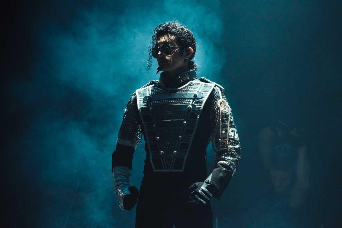 No aniversário de MICHAEL JACKSON, SUHAI MUSIC HALL recebe O MAIOR ESPETÁCULO EM HOMENAGEM AO REI DO POP