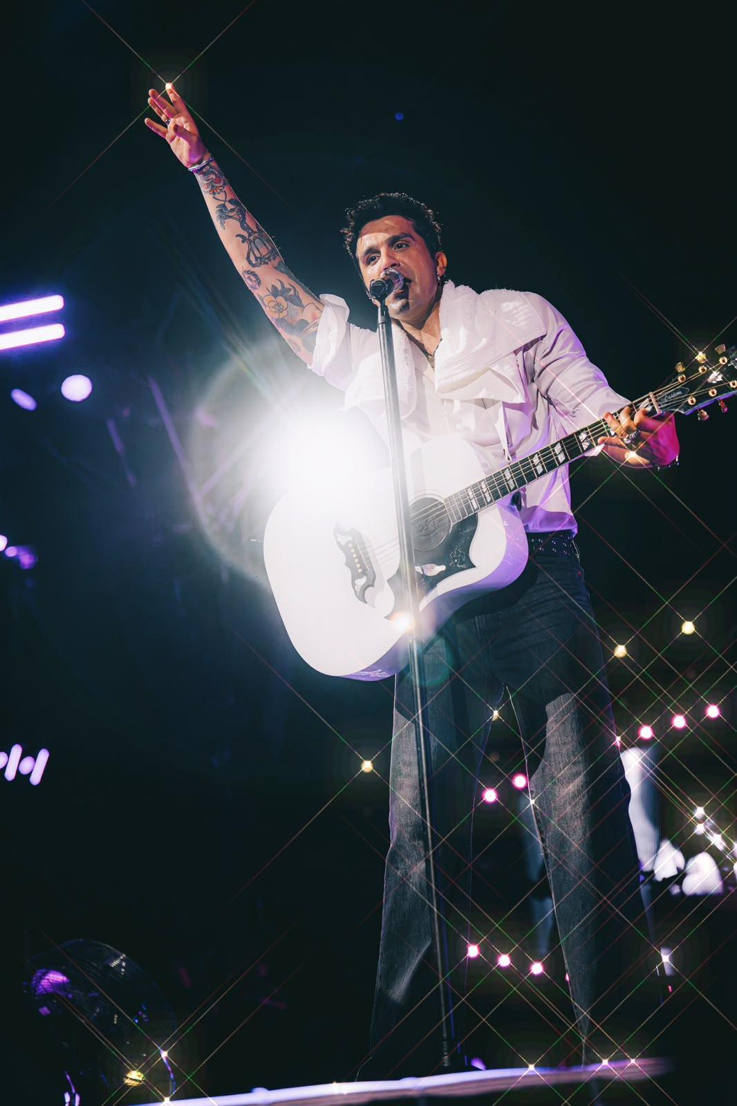 Luan Santana consagra “Registro Histórico” na Arena Castelão, em Fortaleza, como a maior turnê do Brasil Luan Santana consagra “Registro Histórico” na Arena Castelão, em Fortaleza, como a maior turnê do Brasil