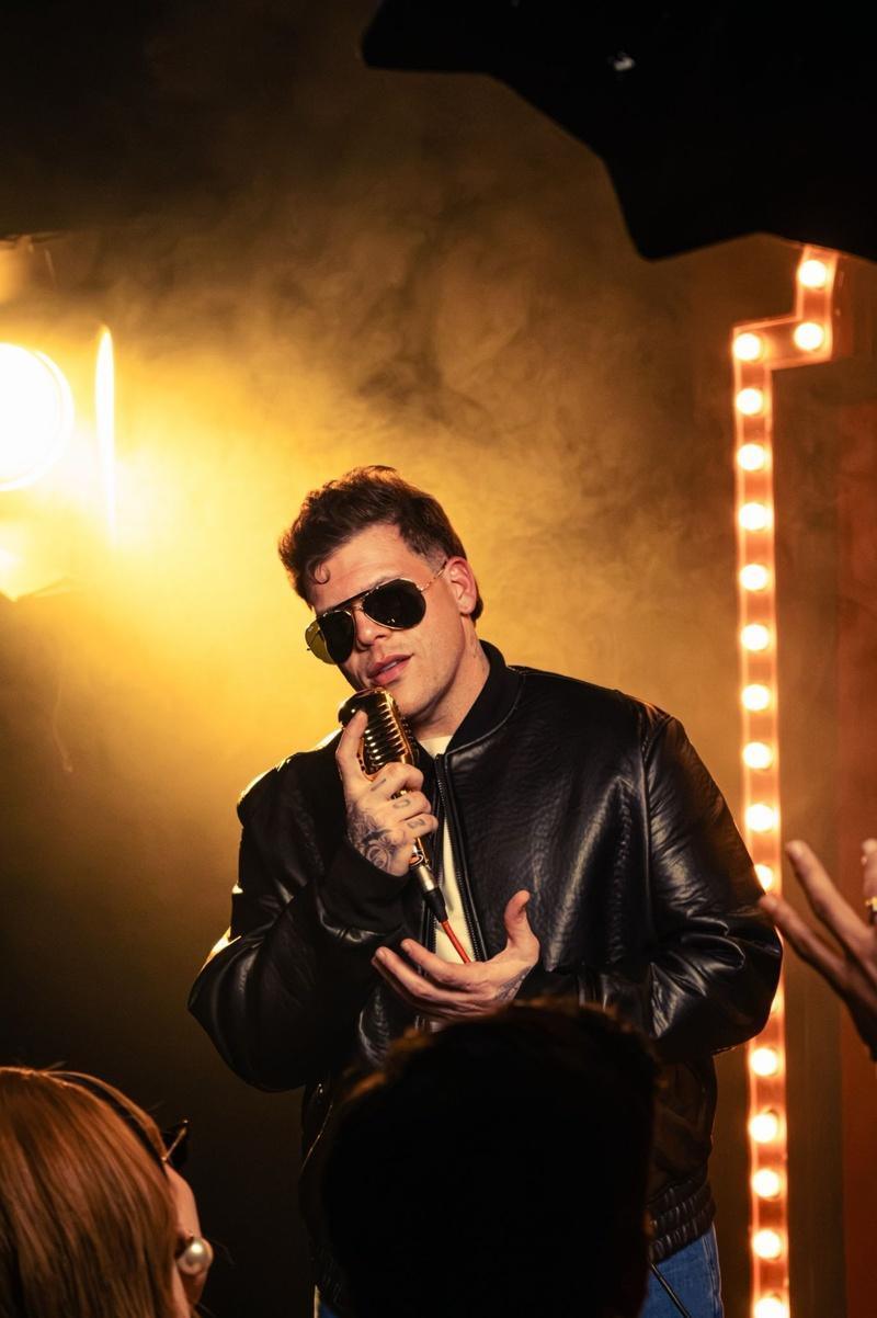 Ferrugem lança clipe de "Amar ou Odiar", faixa do álbum Sentimento Ferrugem lança clipe de "Amar ou Odiar", faixa do álbum Sentimento