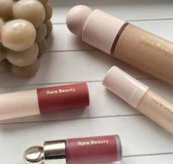 Beauty on a Budget, by Lauren Jade Beauty on a Budget, by Lauren Jade