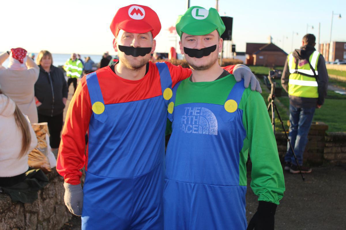 Early Bird Tickets Released for Hospice Christmas Day Dip Early Bird Tickets Released for Hospice Christmas Day Dip