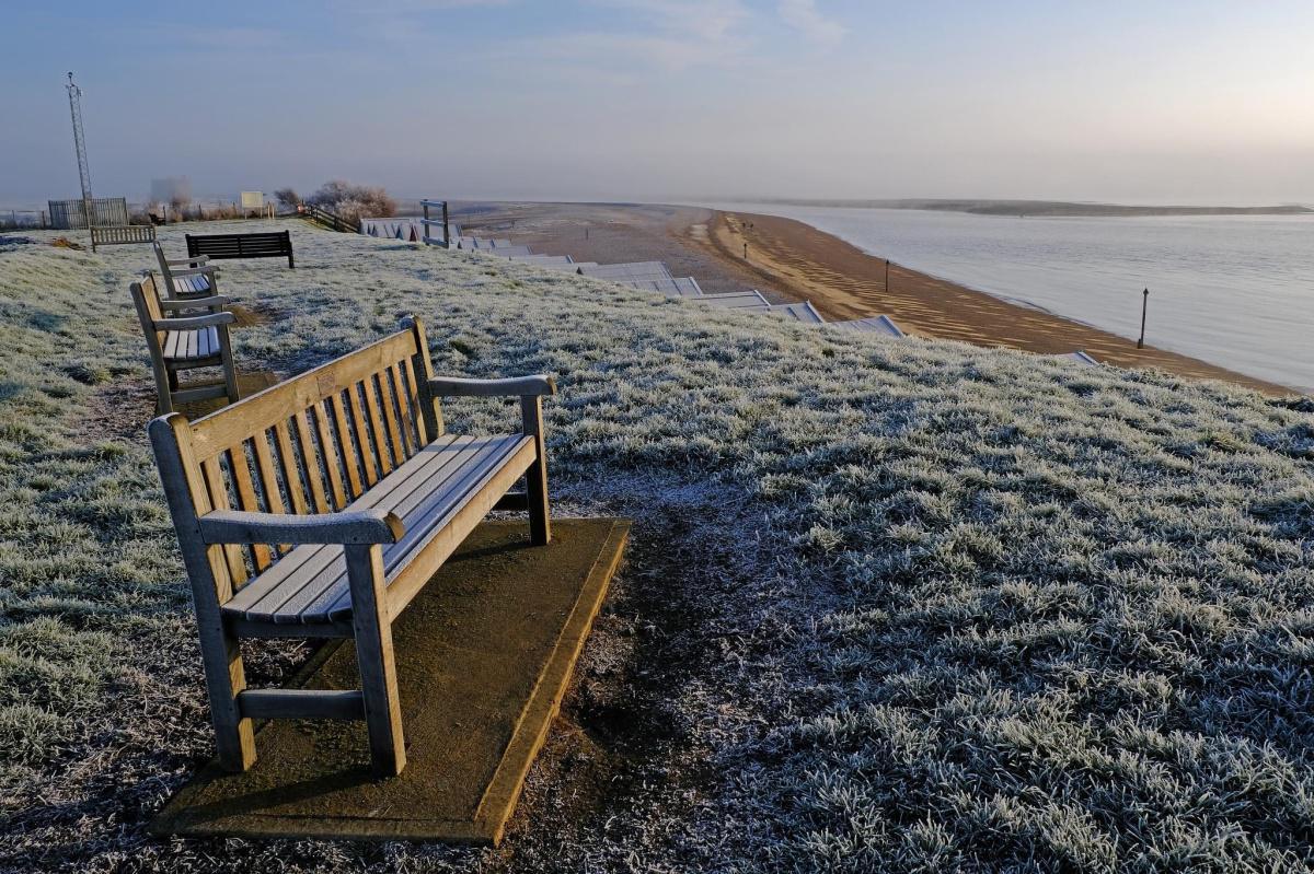 Fog & Frost by Stephen Squirrell