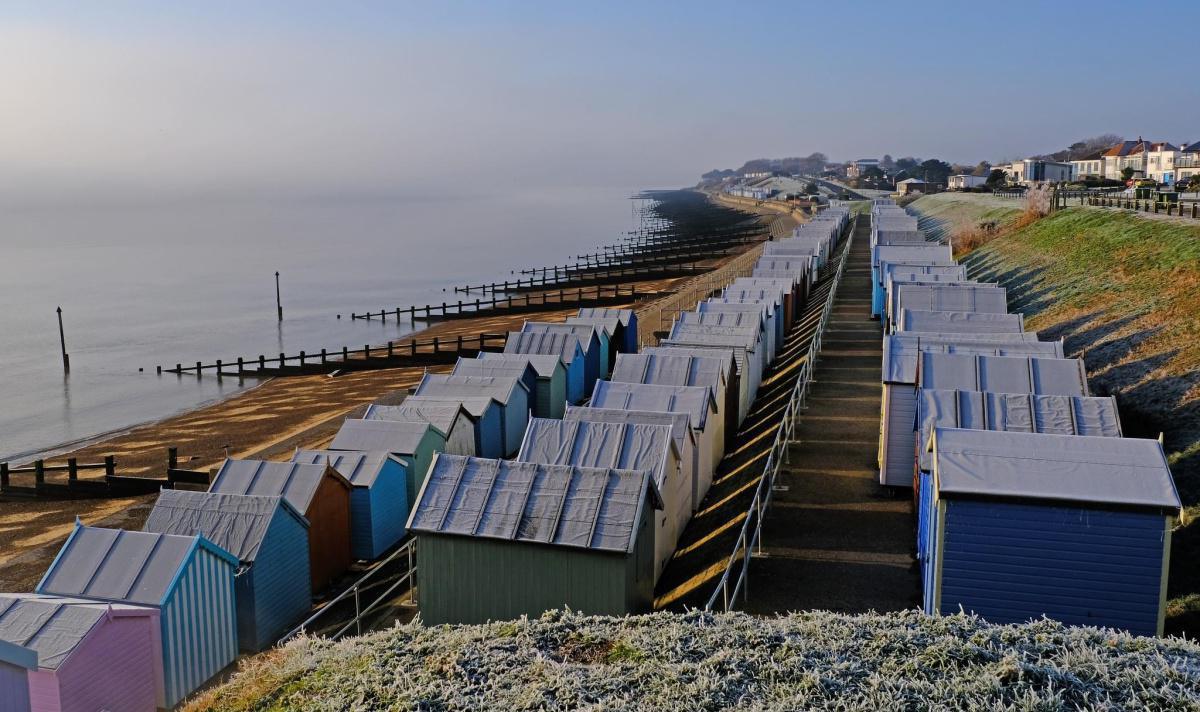 Fog & Frost by Stephen Squirrell