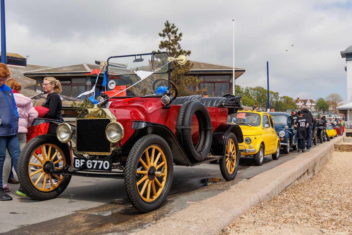 Class Vehicles by Tim Garrett-Moore Class Vehicles by Tim Garrett-Moore