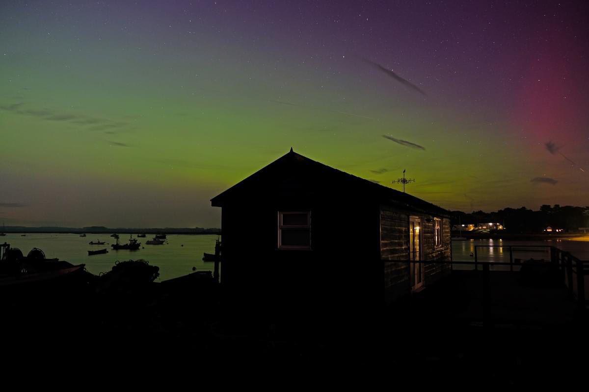 Stunning Photos of Last Night's Aurora Borealis in Felixstowe! Stunning Photos of Last Night's Aurora Borealis in Felixstowe!