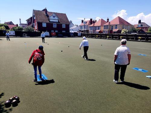 Roll up! Roll up to Felixstowe Bowls & Social Club 