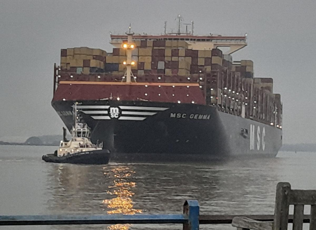 Local Photography: A Fresh View of Felixstowe! Local Photography: A Fresh View of Felixstowe!