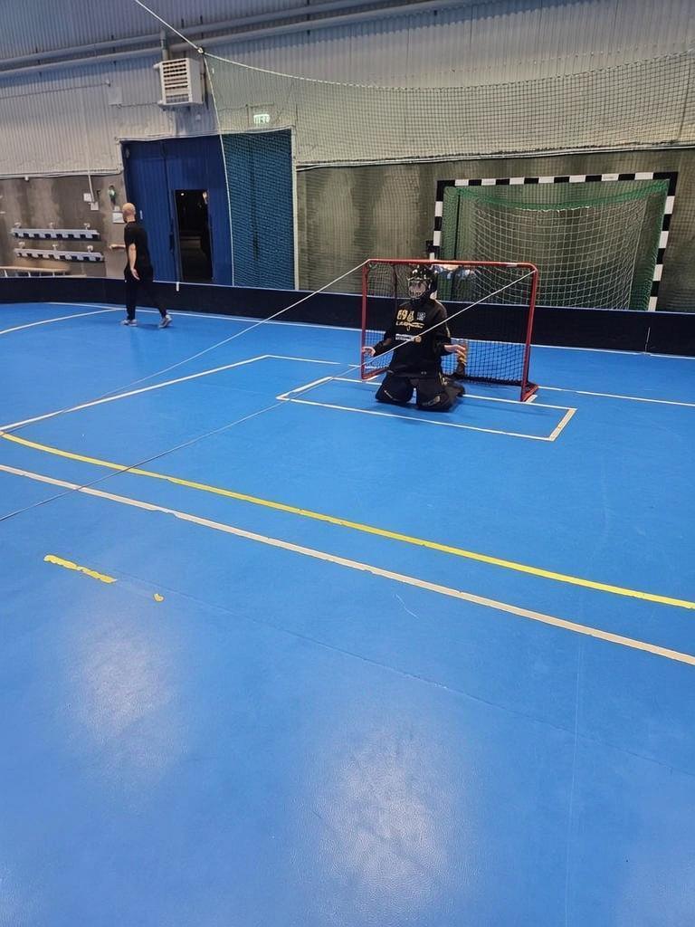 Box-kontroll för innebandymålvakter Box-kontroll för innebandymålvakter