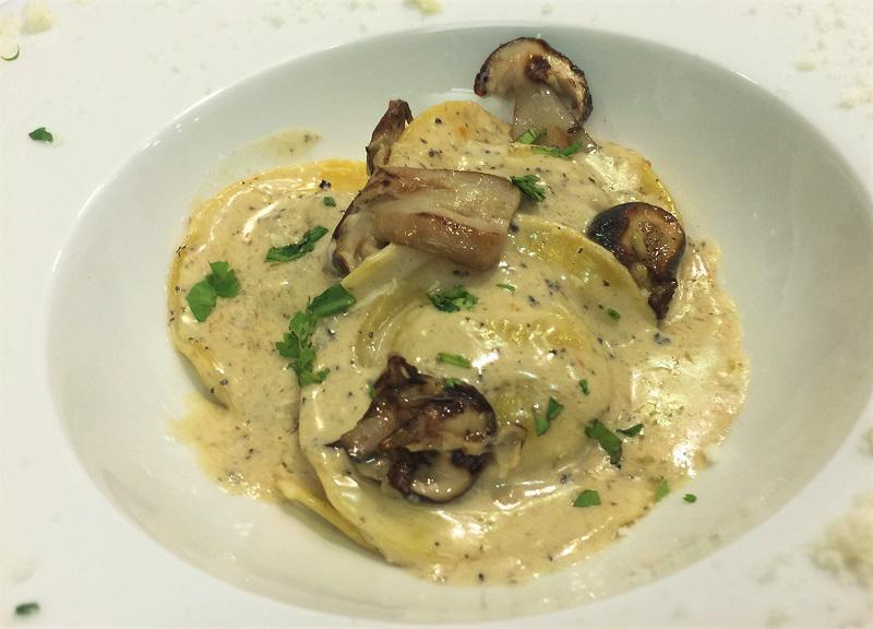 Raviolacci ai funghi Porcini