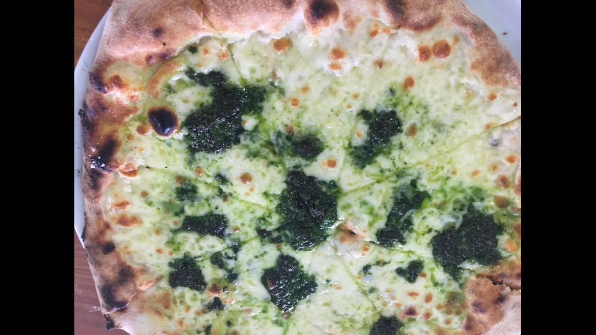 Pizza Pesto