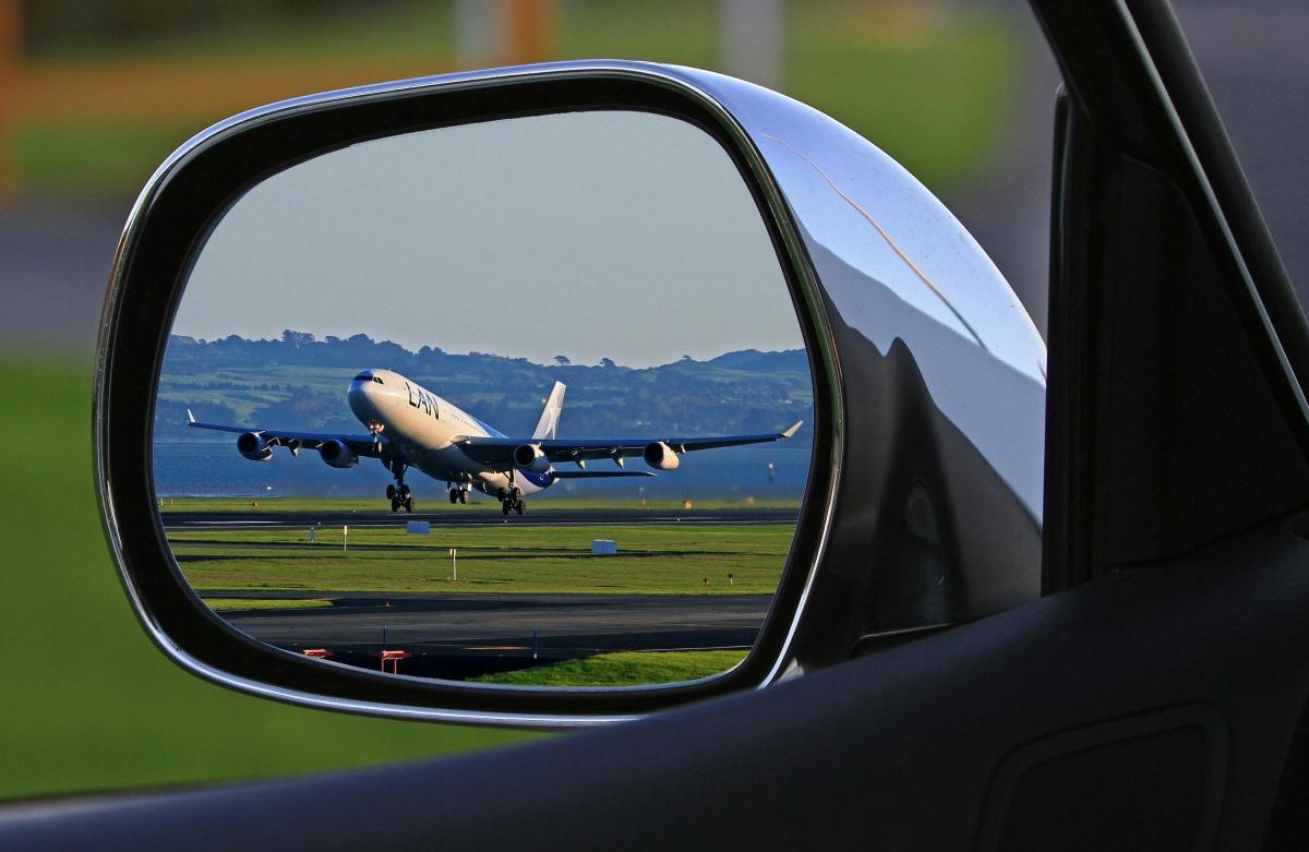 How I Beat a £100 Airport Drop-Off Charge — And How You Can Too