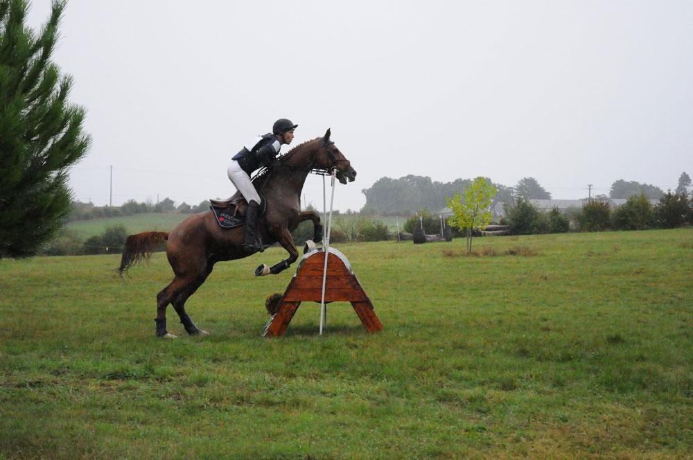Jardin d'hiver se distingue en concours complet d'équitation !