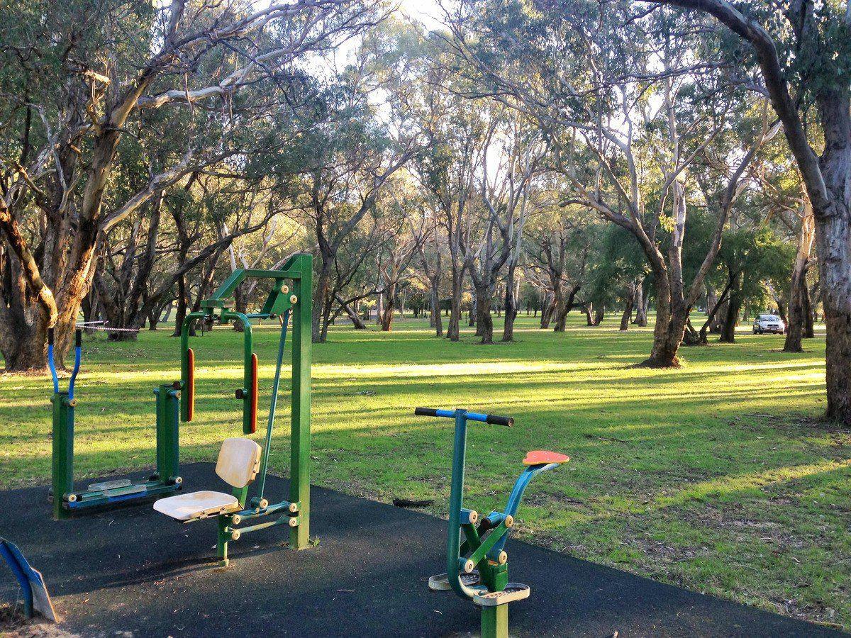 Perry Lakes Playground