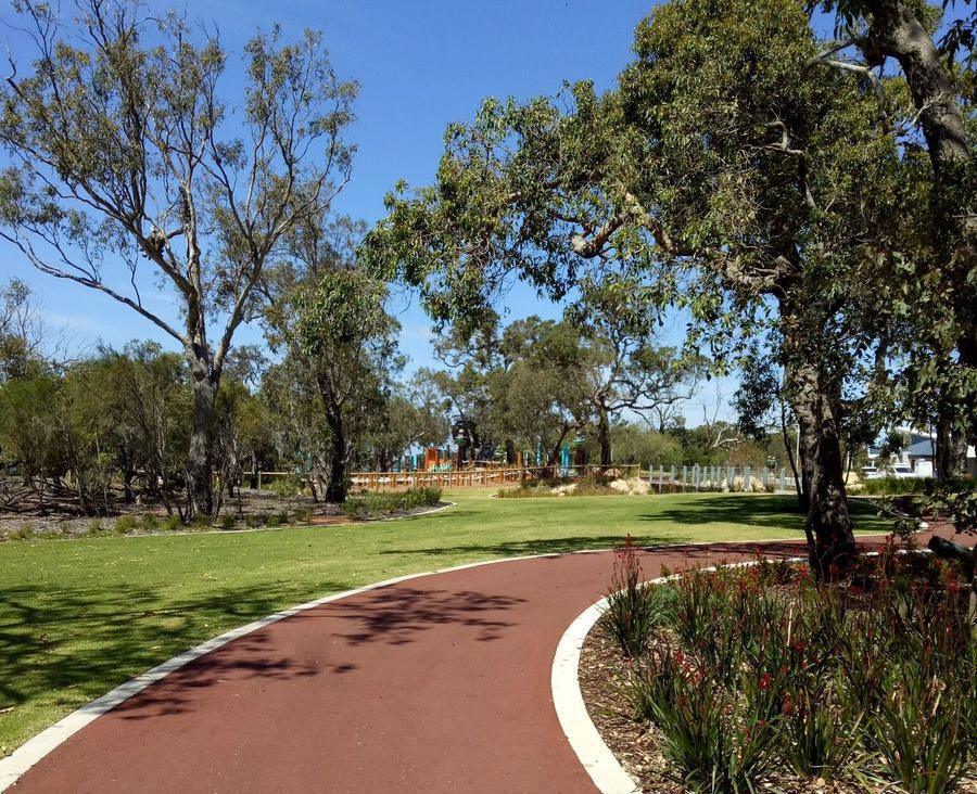 Osprey Waters Foreshore Playground