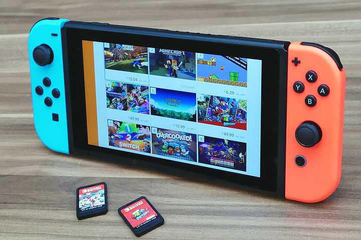 Consoles et listes des jeux vidéos