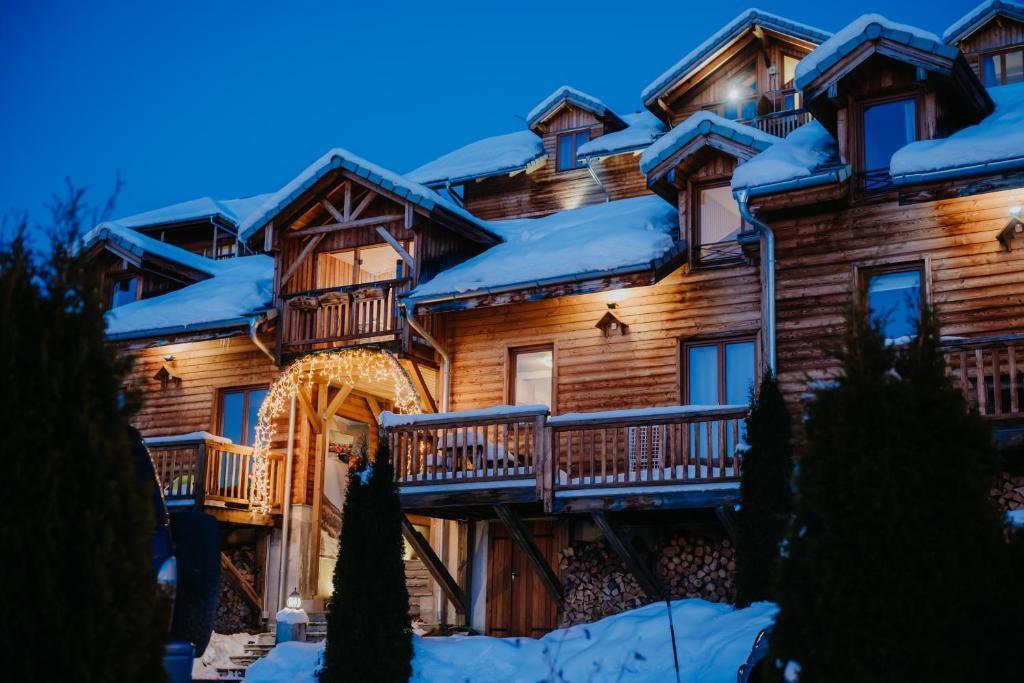 LES ORRES : Les Logis d'orres