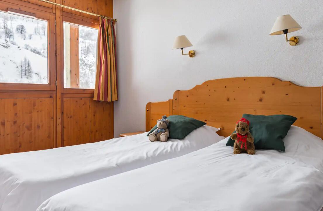 VALLOIRE: Les Chalets du Galibier (HAUTES-ALPES)