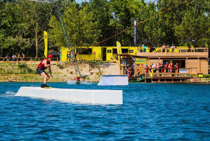 WAM PARK Piolenc WAM PARK Piolenc