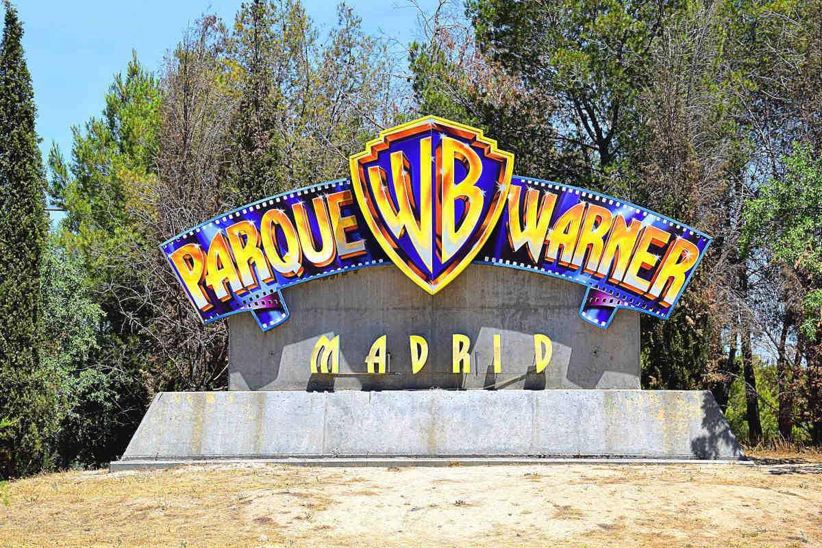 Sortie Famille: Parc Warner Madrid 