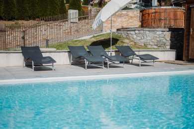 LES ORRES : Les Logis d'orres (Hautes Alpes) LES ORRES : Les Logis d'orres (Hautes Alpes)