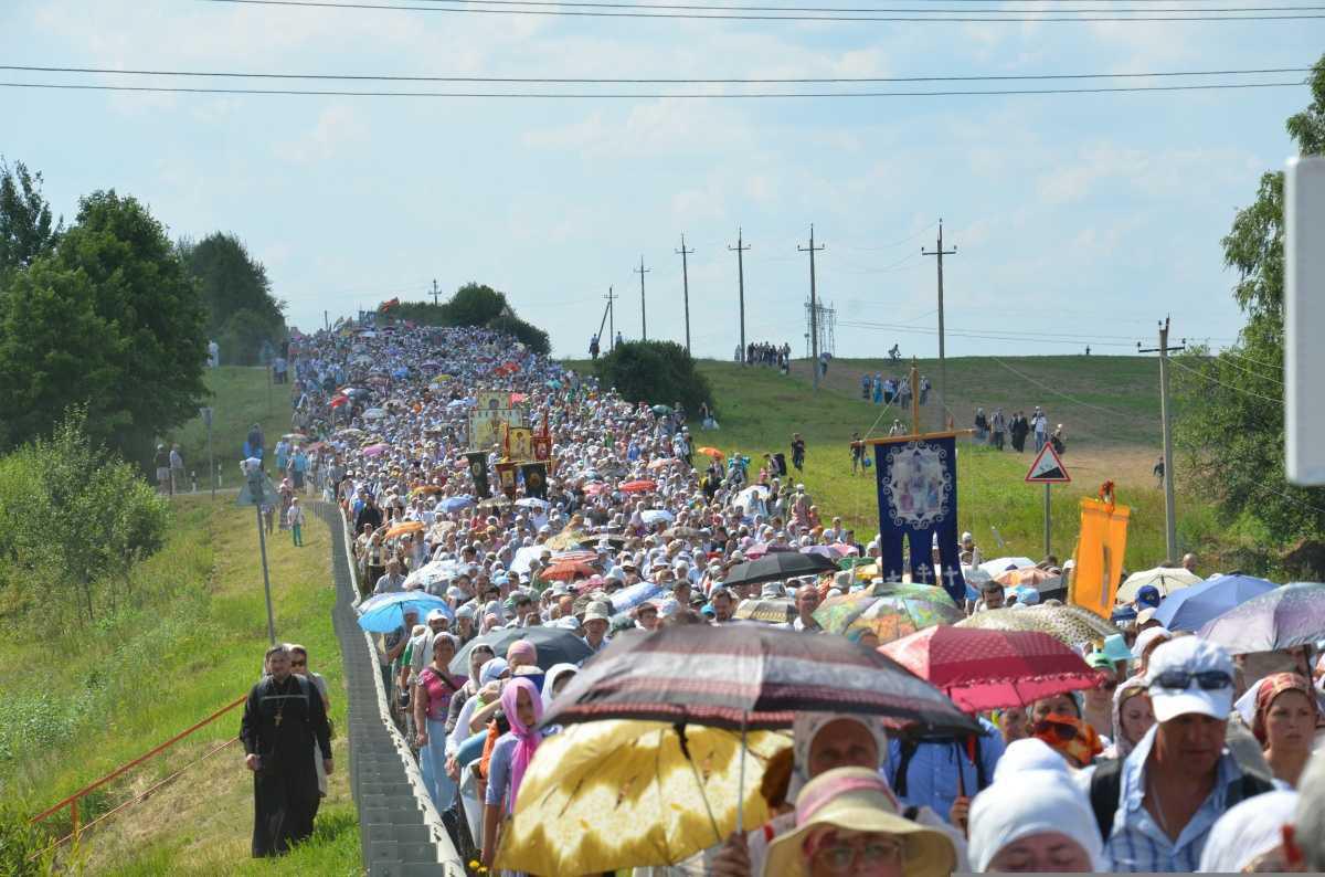 Urlaub in Lissabon: mim verstorbenen Papst Franziskus, damals beim WJT ...