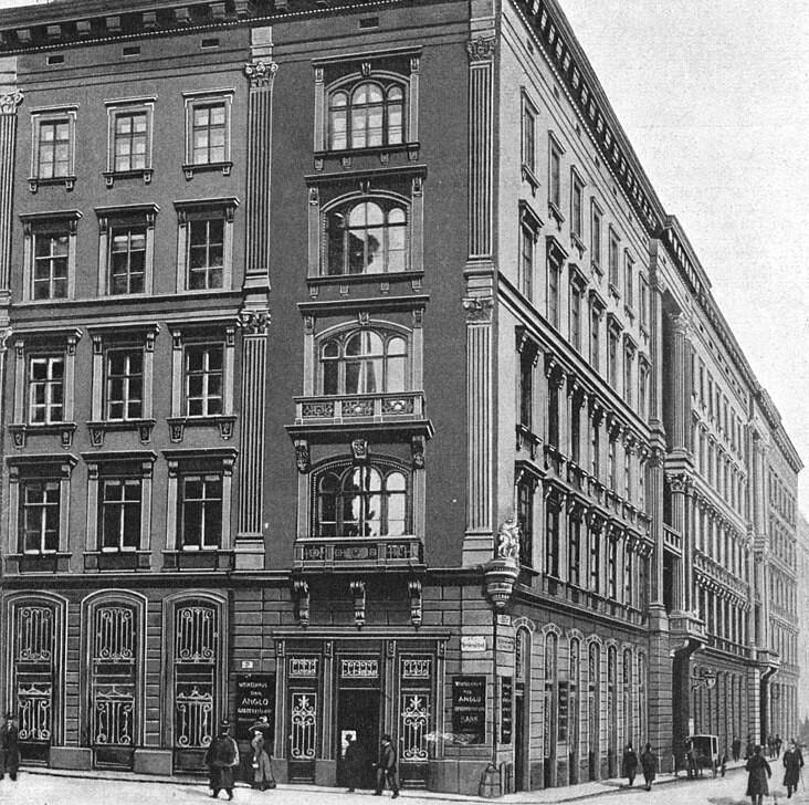 Freyung (EN): Corner of Freyung: A Bank Building and What Became of the Porter's Son...