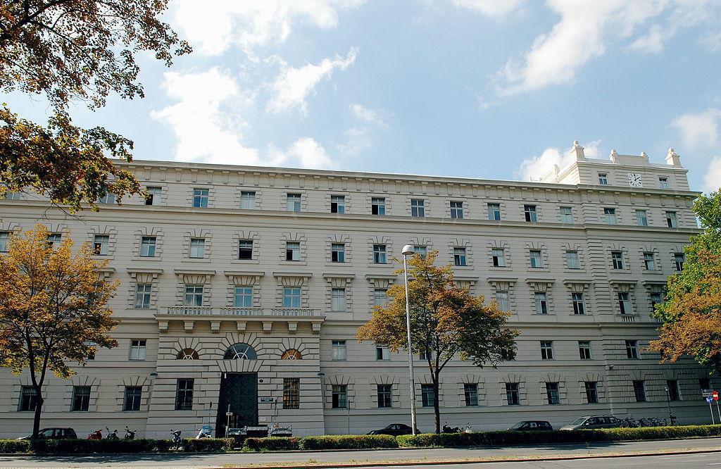 Landesgericht (HU) – Törvényszék – ahol egykor igazságtalanságot hajtottak végre Landesgericht (HU) – Törvényszék – ahol egykor igazságtalanságot hajtottak végre