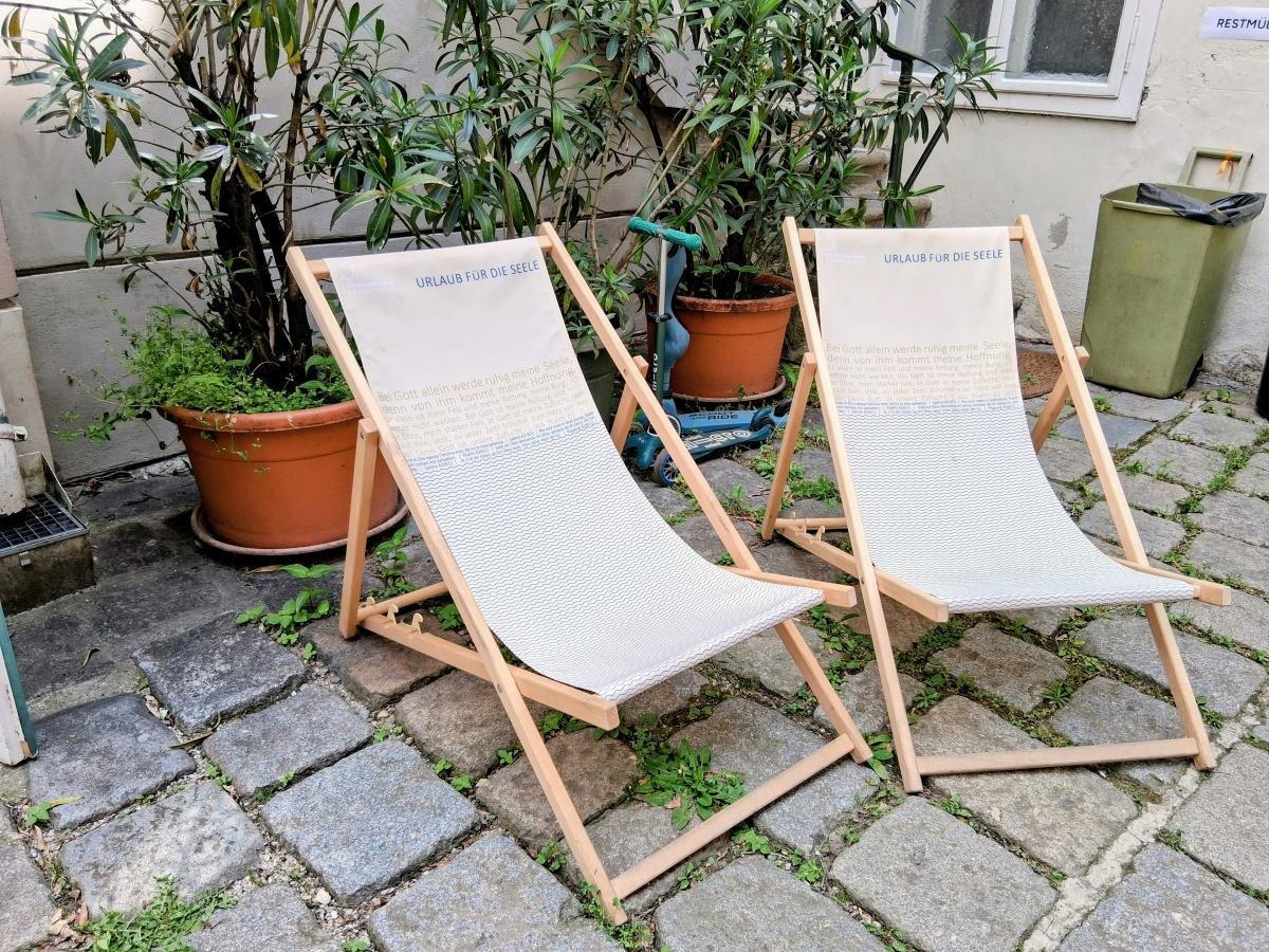 Urlaub für die Seele: es gibt immer ein Platzerl in einer offenen Kirche für Dich! Urlaub für die Seele: es gibt immer ein Platzerl in einer offenen Kirche für Dich!