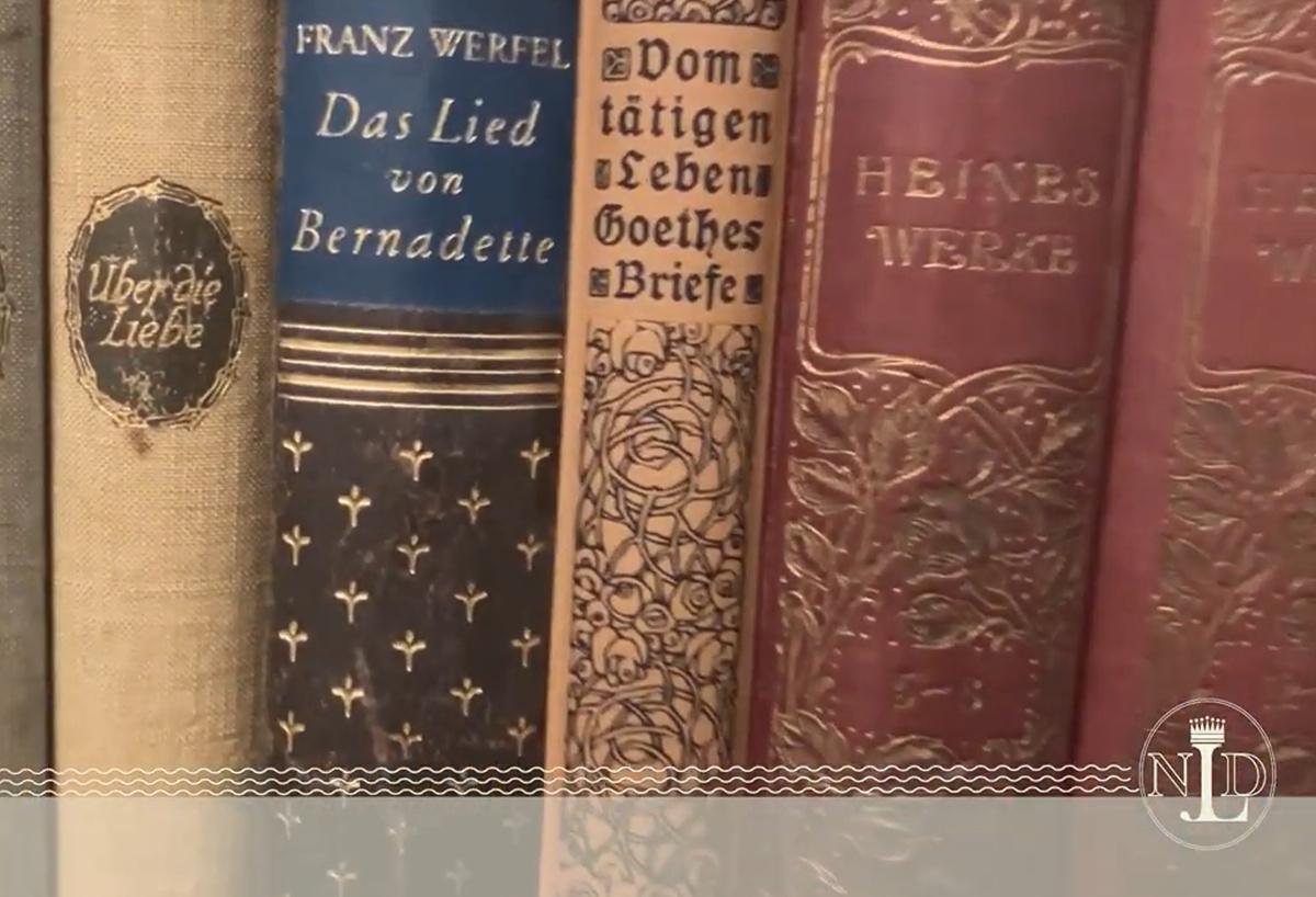 Verborgen in Nevers und Gugging