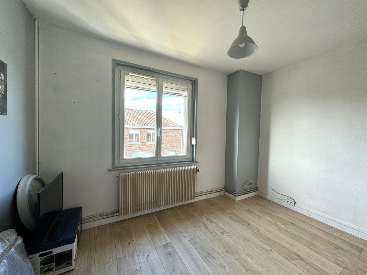 *SOUS OFFRE* Semi ind. rénovée 3ch jardin garage 325 000€ FAI