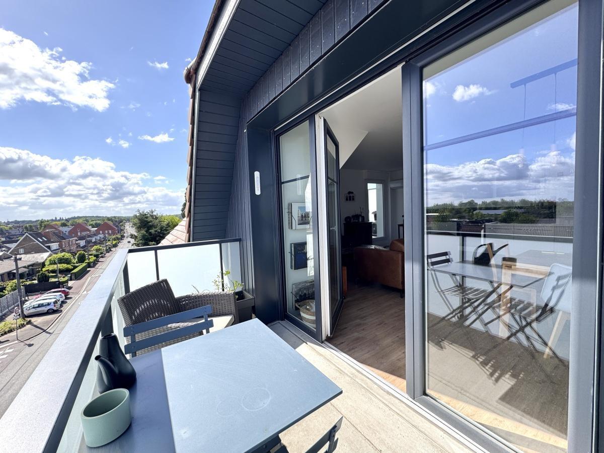 T3 de 66m2 : 2 terrasses, garage et parking 280 000 Euros FAI