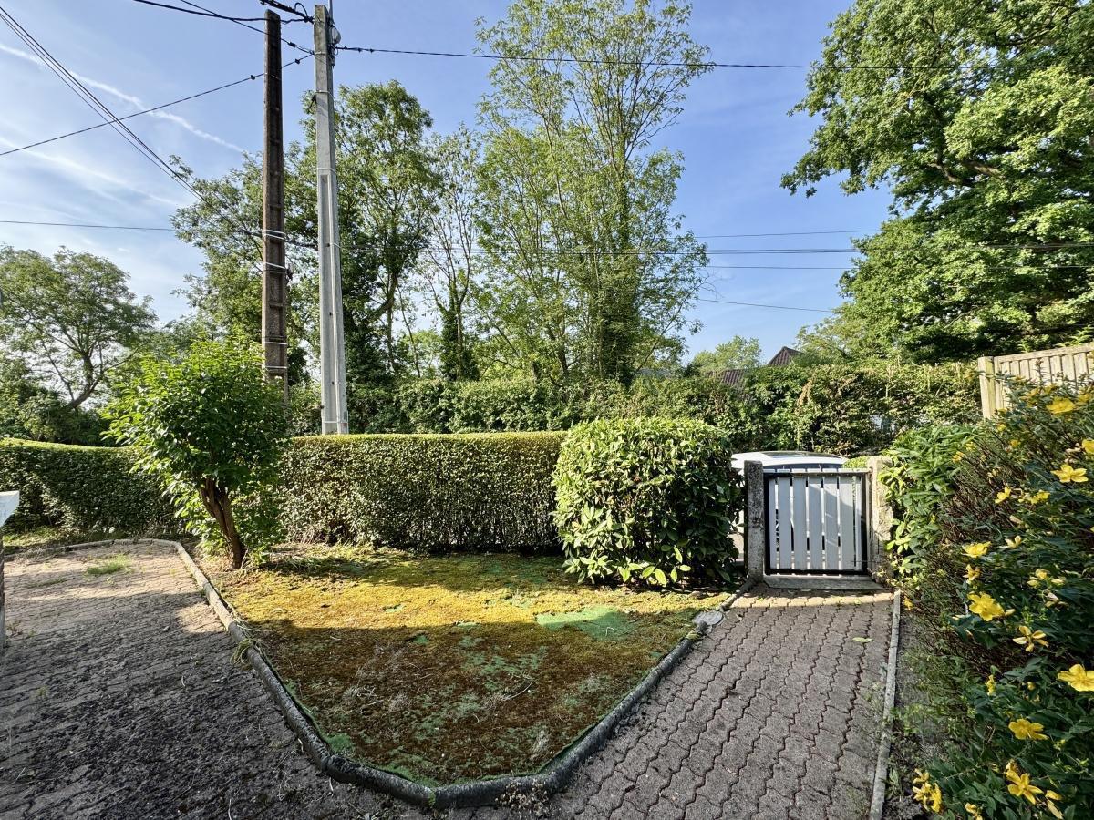 Maison des années 60 avec travaux 4ch et gge - 189000€ FAI
