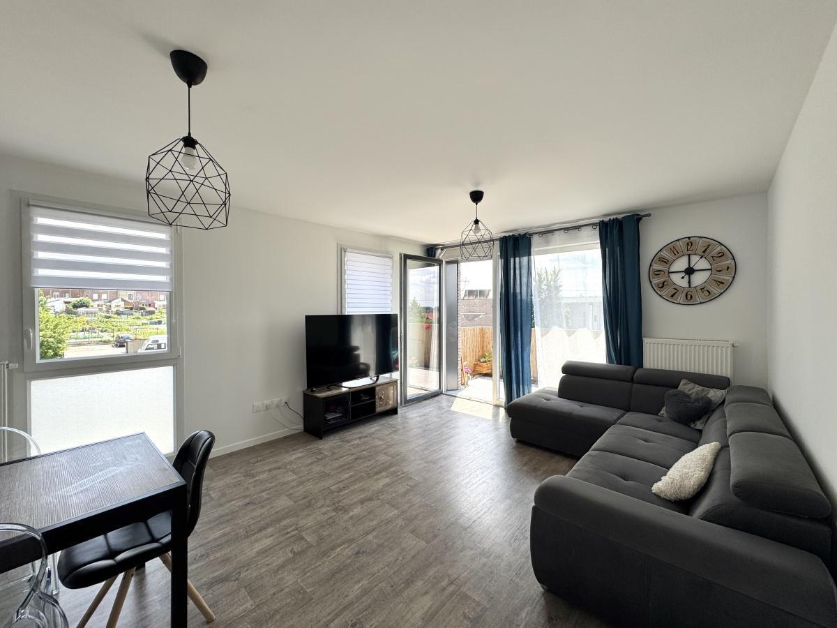 T3 de 65m2, balcon SO + 2 parkings 229 000 Euros FAI