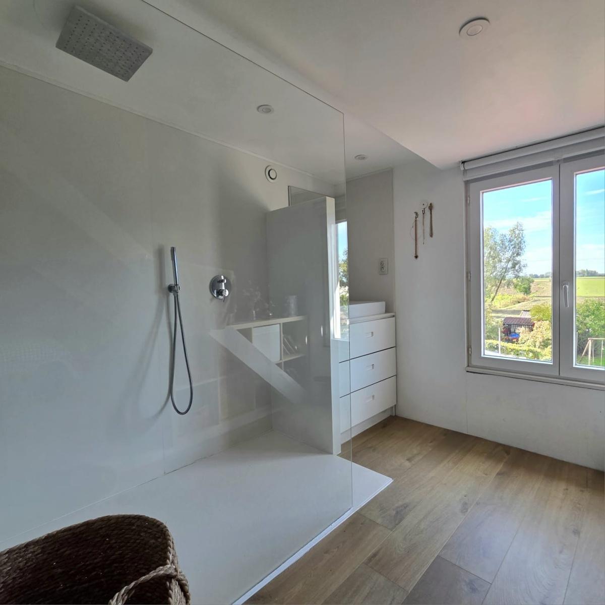 Maison récemment rénovée 4ch et jardin 420 000 Euros FAI
