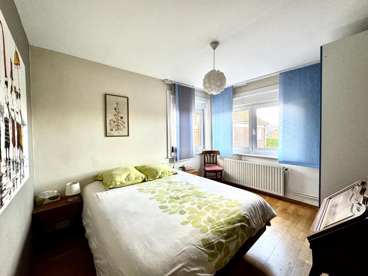 Semi ind. 3ch+bureau, jardin, Gge 365 000 FAI