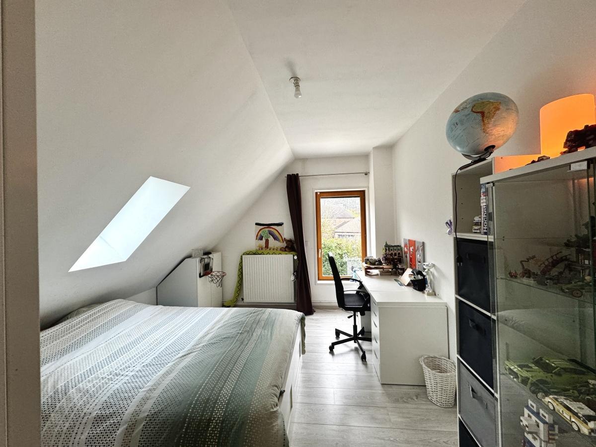 Hautevalle 4 ch jardin Garage : 515 000 Euros HAI