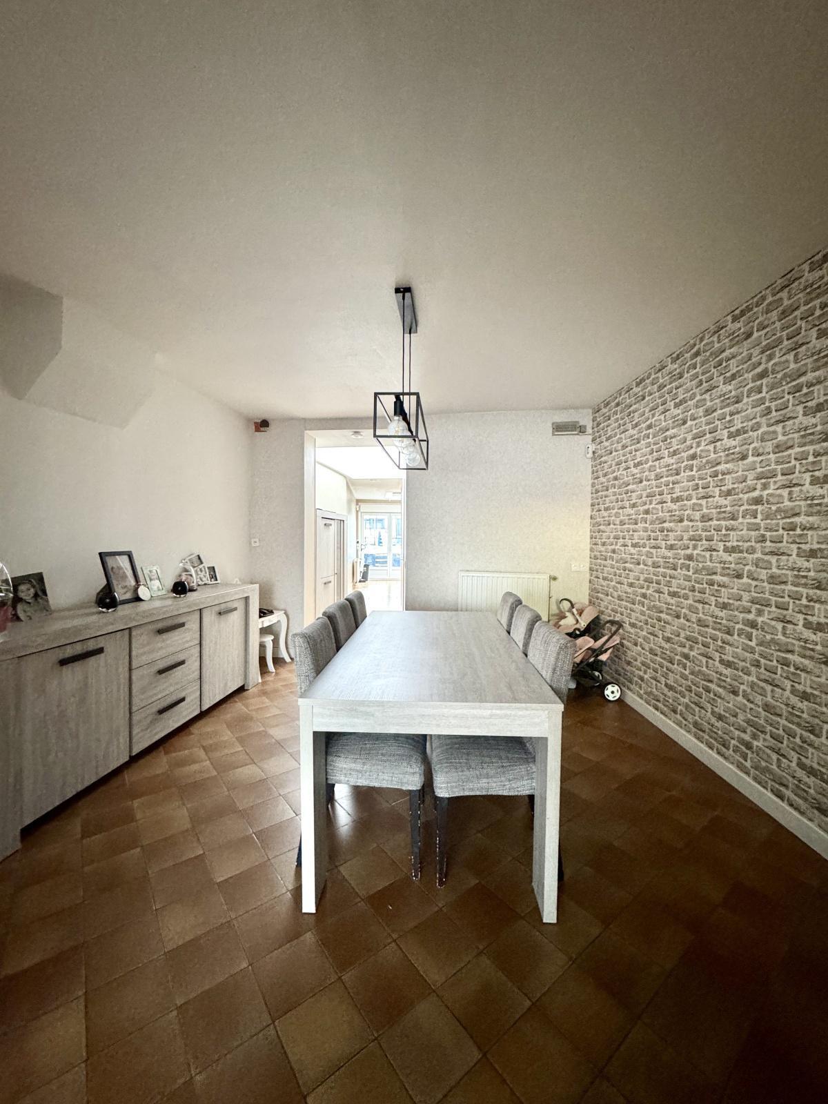 Maison de ville 90m2 3ch et jardin 215 000 Euros