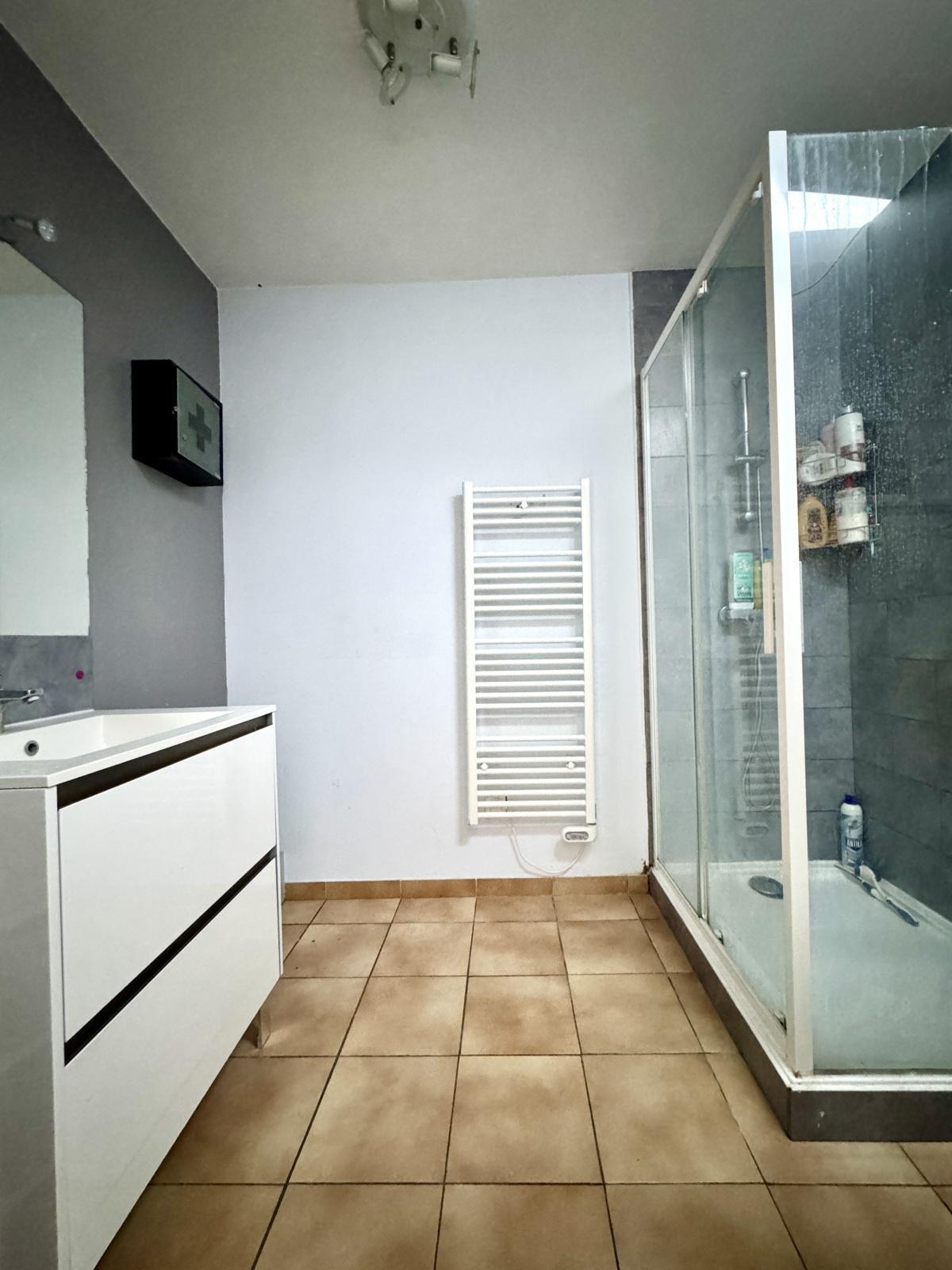 Maison de ville 90m2 3ch et jardin 215 000 Euros